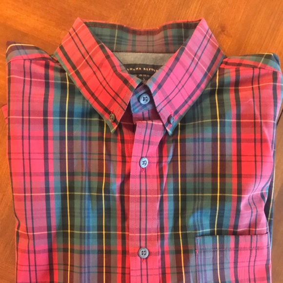 Banana Republic Button-Down - Picture 3 of 6